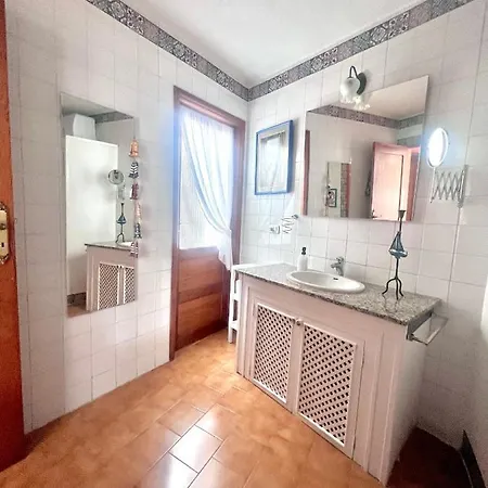 La Carpinteria بيت للعطل لوس يانوس دي أريداني